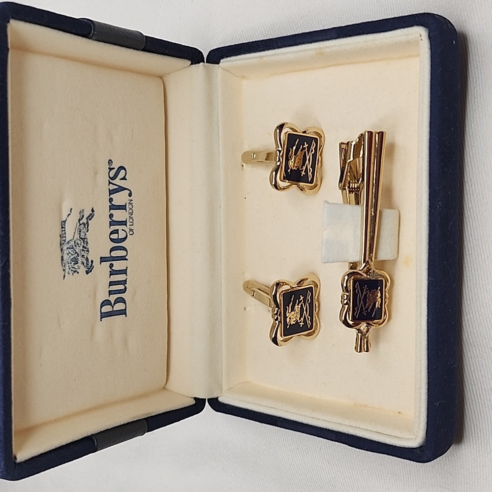 Burberry Cufflinks set